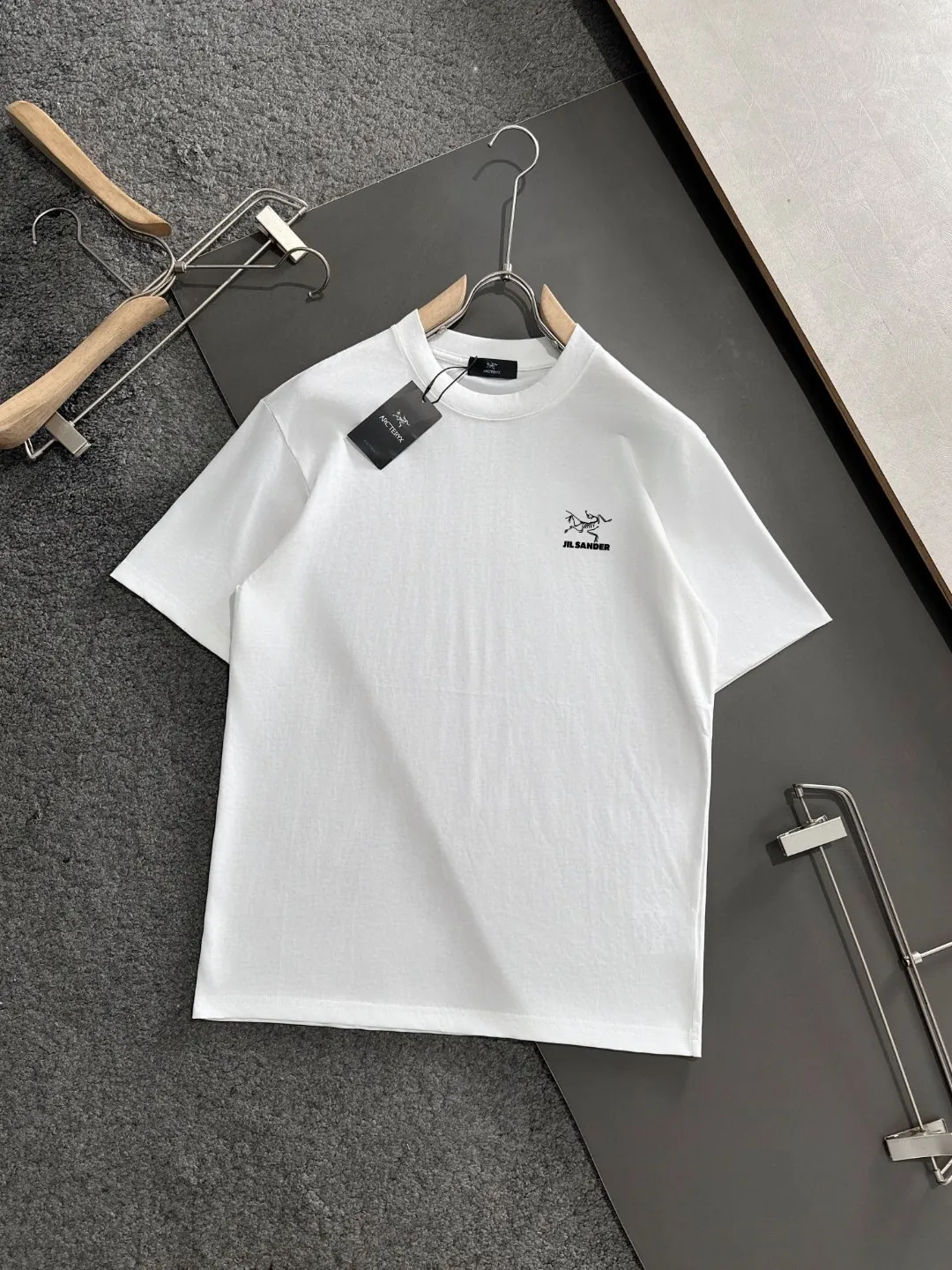 ）arc*】 T ）Hot Sale In Stock ， ， Versatile ） ， ：White、Black、） S-2XL）